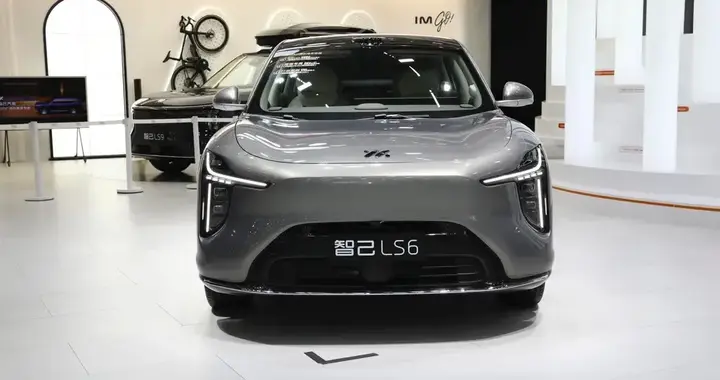 智己汽车哪一款更适合你，春节与智己一起出行