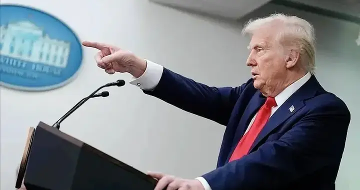 闭门会，美方递纸条：暂停稀土换“可能”关税豁免，中方不买账