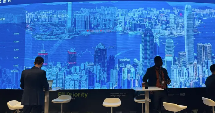 港股回购狂潮破800亿，巨头砸钱买自己仍跌11%，散户别追利好陷阱
