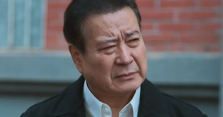 《老舅》大结局：崔国明早逝，郭小雪接班，老院长守住了法律尊严