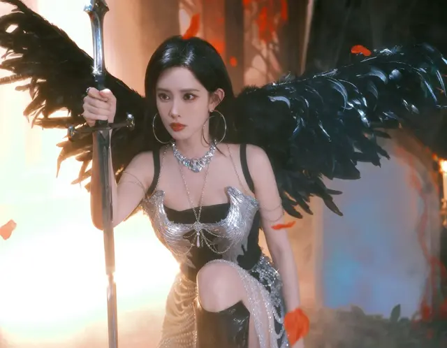 孟子义又美又酷
