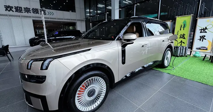 交付六万台之后，更宽敞的领克 900 大五座版也来了，25.48 万元起