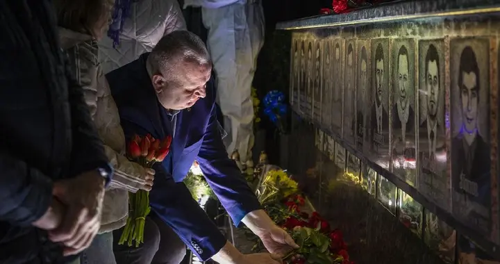 俄乌战场：切尔诺贝利核事故40周年当天，双方袭击致至少16人死亡