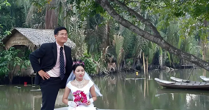 “进口姑娘给光棍发老婆”的“举措”，为什么会招来一片骂声？