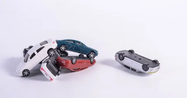 铁岭警方成功破获交通肇事逃逸案件 9车受损无人员伤亡