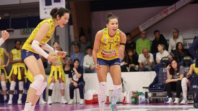 一鉴女排女篮：意甲女排总决赛第一场，朱婷