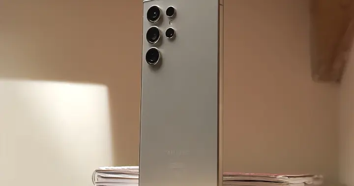 三星机皇大跳水，直降4449元，2K屏+2亿像素+钛金属