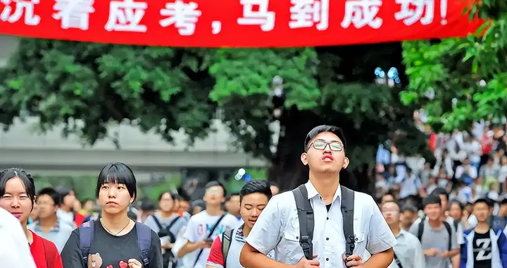 上大学别掉进虚荣陷阱，真正的面子，实际上靠的是真本事
