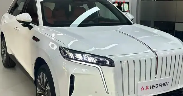 红旗HS6 PHEV全解析：续航“封神”+扎实用料，家用SUV优选？