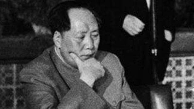 史行途：毛主席高度重视的三件事： 工业