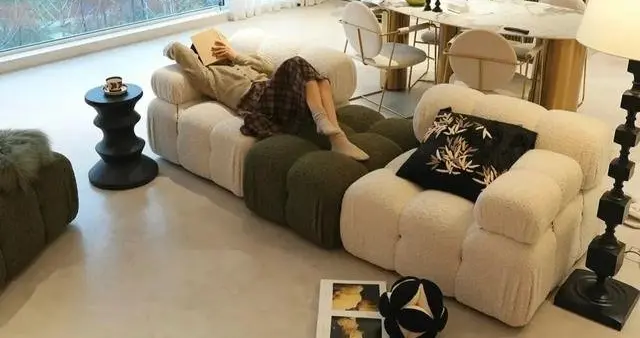 重庆一女子晒出169平米"树景房"，一进去就不想出来