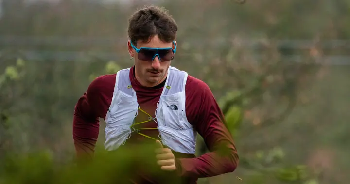 跑渣的自我拉扯，快乐全在 “自虐” 的越野赛里！