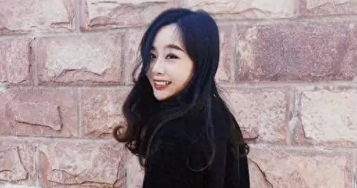 31岁宝妈张筱雨离世：产后满月突发心脏骤停？母亲含泪劝别硬扛