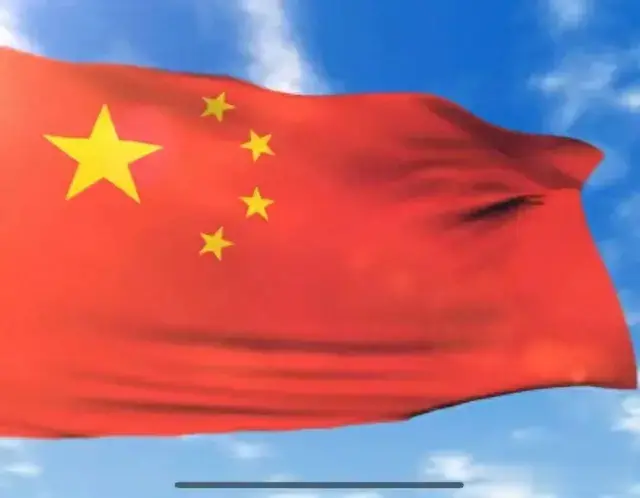 深刻缅怀中国人民的伟大领袖毛泽东，回顾他一生的历史贡献