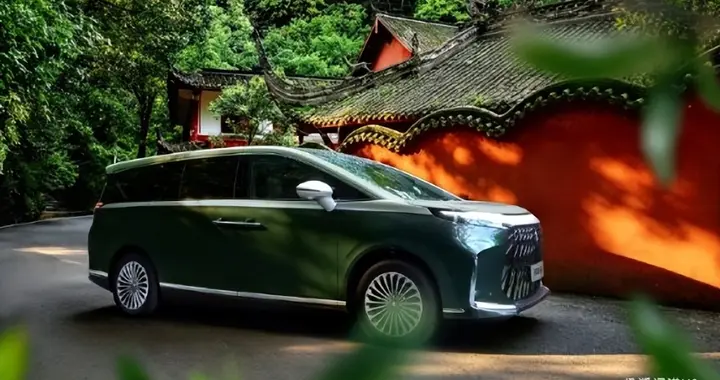 问道V9预售开启！21.99万起，全能MPV重塑出行体验