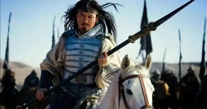 别再被演义骗了！马超归蜀不是被雪藏，是刘备根本不敢放权！
