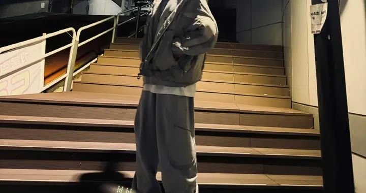 檀健次是我见过最拼的演员了，24小时连轴转只是他展现的冰山一角