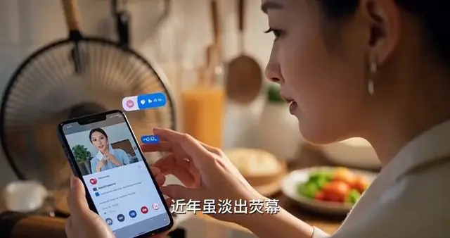 75岁TVB老戏骨李司棋与爱女共度圣诞，曾因离婚失联七年终和解