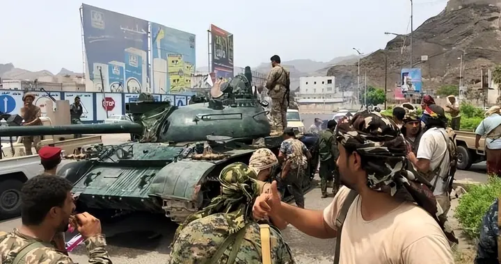 看懂沙特空袭也门，就懂了为何特朗普宁肯挨揍，也要叫停伊以冲突