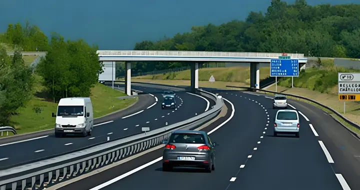 春节跑高速前保养还是跑高速后保养？老司机实锤避坑，省钱又安心