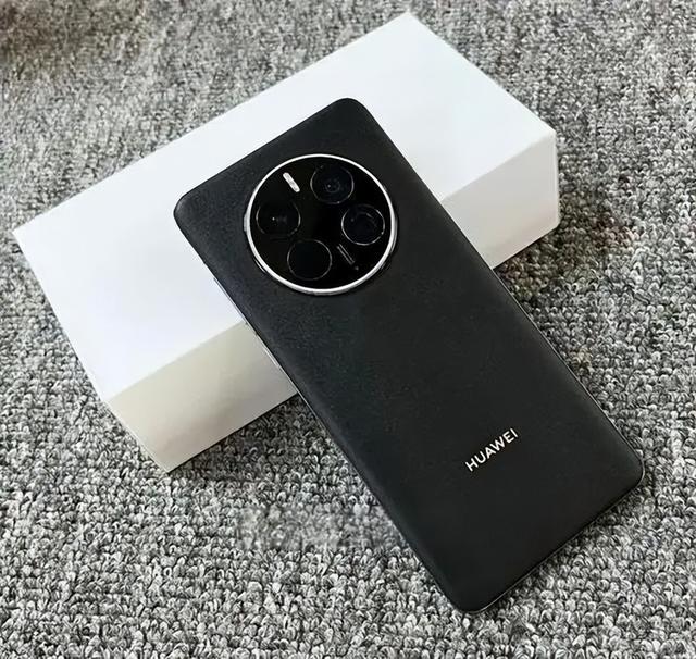 华为开始“卷”了，旗舰体验更感人，关键价格亲民！