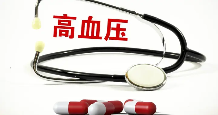 血瘀易于阻络，络阻则血行失畅，血压升高，活血通络才能降压