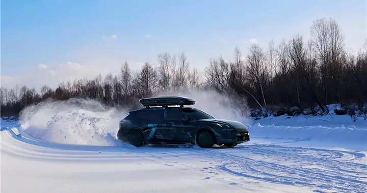 当原创设计遇到冠军操控，领克07GT演绎极致浪漫