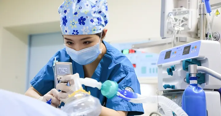 麻醉医生缺口 30 万，每天 13 人逃离，为啥没人愿意干？