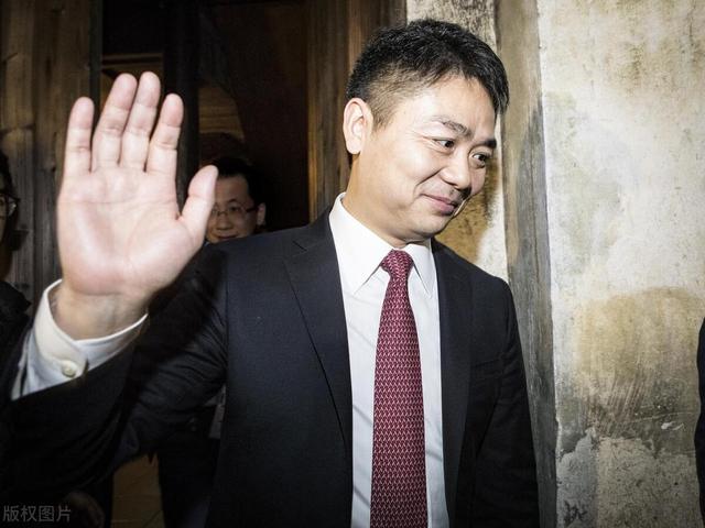 遭遇背叛不能怪谁：两个故事告诉你，老板和员工关系的本质是什么