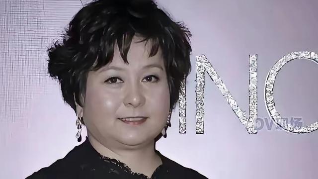 爆爆爆锦鲤LC：看到何超蕸去世的消息，心