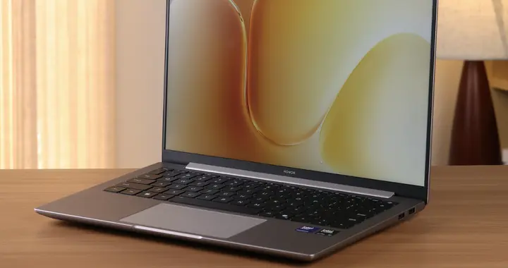 开箱即用的端侧AI革命——荣耀MagicBook 14 2026“养虾...