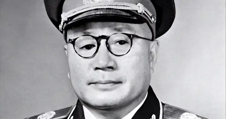 刘伯承到济南养病，杨得志却下了逐客令：离开济南