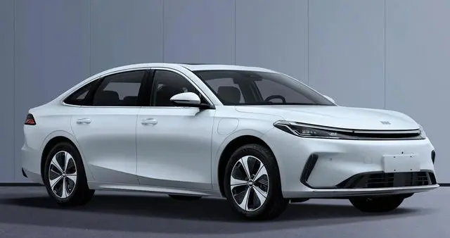 双续航470/550 km，全新吉利银河A7纯电版亮相