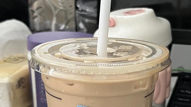 阿嫂姐姐：现在的咖啡怎么比矿泉水还便宜？