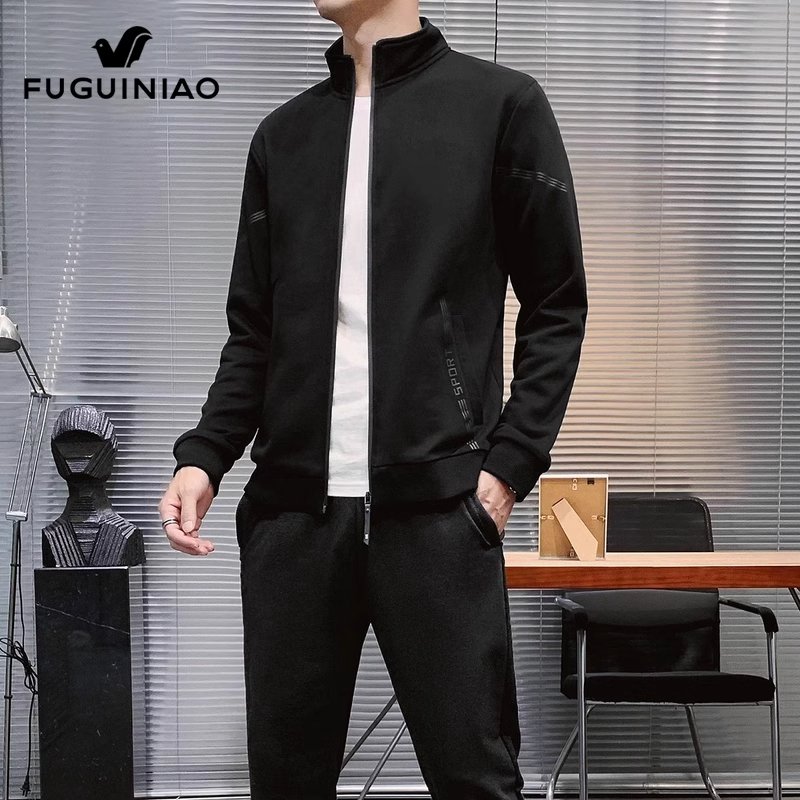 男士休闲运动套装