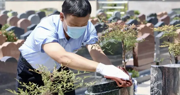 殡葬师提醒：亲人在医院走后，病房里的东西别全带回家