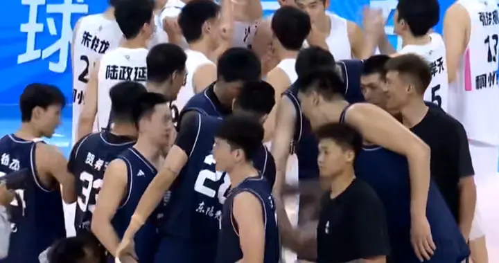 广东队击败浙江！第3次夺取全运会冠军，徐杰投进6记三分