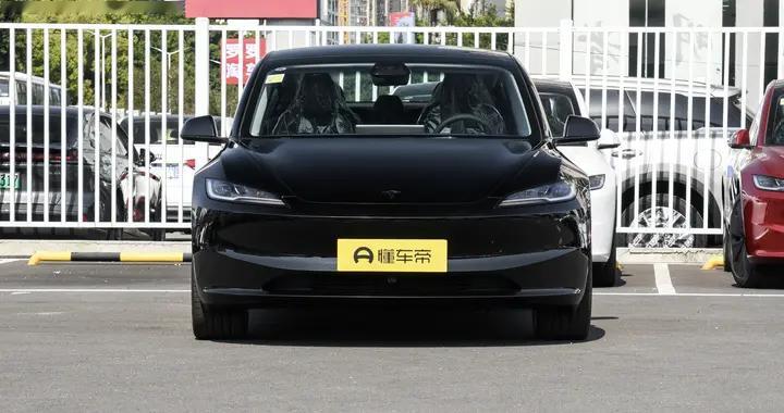 26款Model3焕新版提车 屏幕换挡用了就回不去