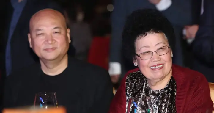 陈丽华有上亿身家，却倒追迟重瑞，恩爱秘诀曝光