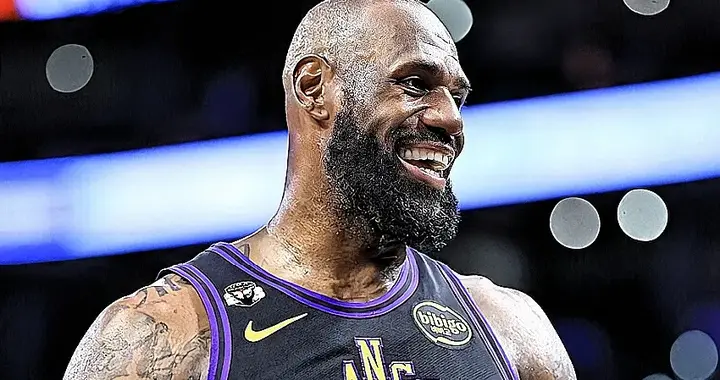41岁老詹状态逆天！湖人敞开续约大门，第24季续写传奇