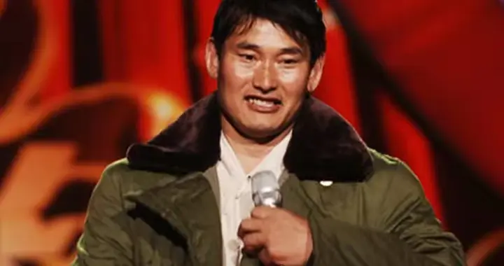 商演排到十月一票难求，大衣哥能红十几年，凭的不只是名气