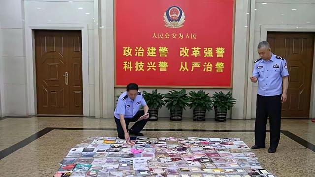 珠峰的天：岛国就盛产这种垃圾！一女子从日