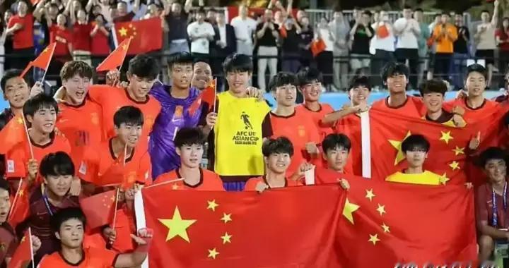 2-0！国足时隔22年，重返亚洲杯决赛！淘汰澳大利亚，冲击第三冠