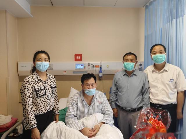 广东好人关爱广东好人让爱温暖人间