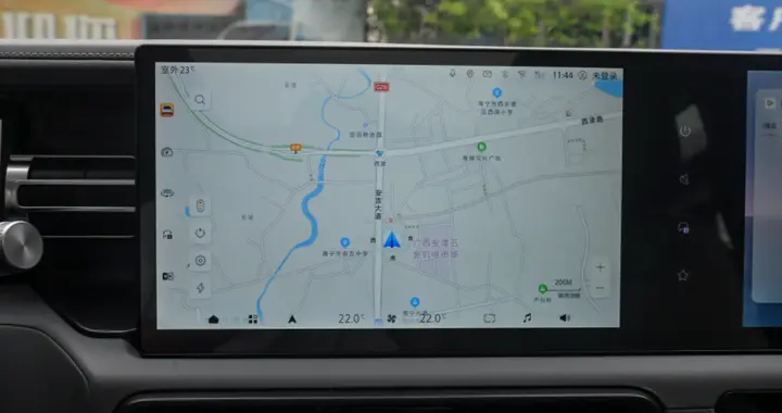 北京越野BJ40增程版新增车型上市，配置有所微调，17.98万值吗？