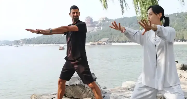 一个不挑场地的养生运动！每天只需12分钟，肩颈不僵、脾胃不胀、睡觉更香