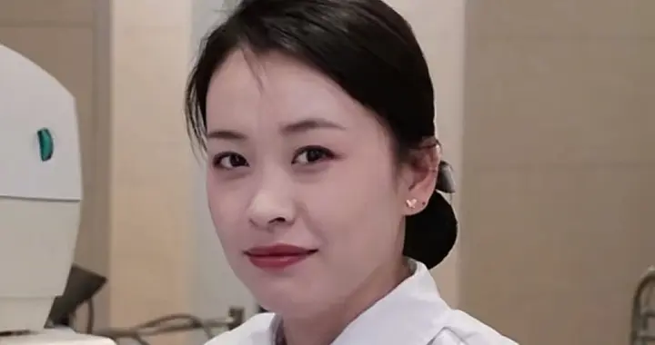 杭州救回外卖小哥的美女找到了，多个单位同步发声，医院对她表彰