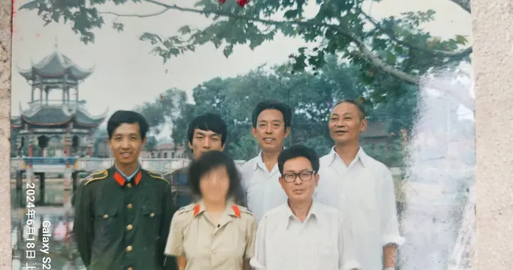 曾经是狱政科的一名光荣的监狱人民警察！