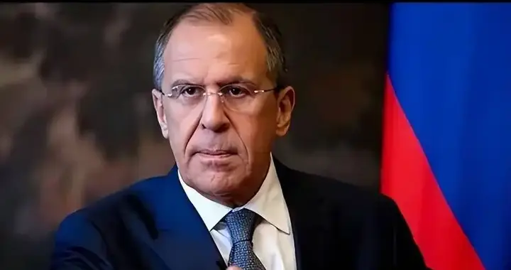 特朗普轻飘飘一句话，断了8国后路，俄罗斯外长：中国已经打赢了