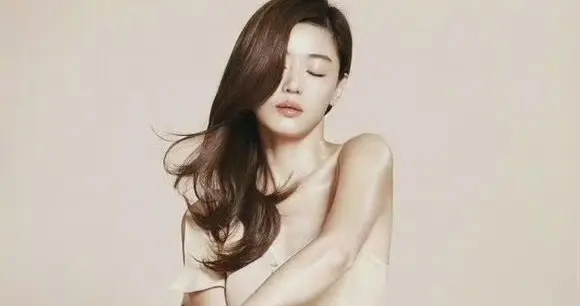 全智贤，野蛮女友，光脚妆造，轻柔的欧尼